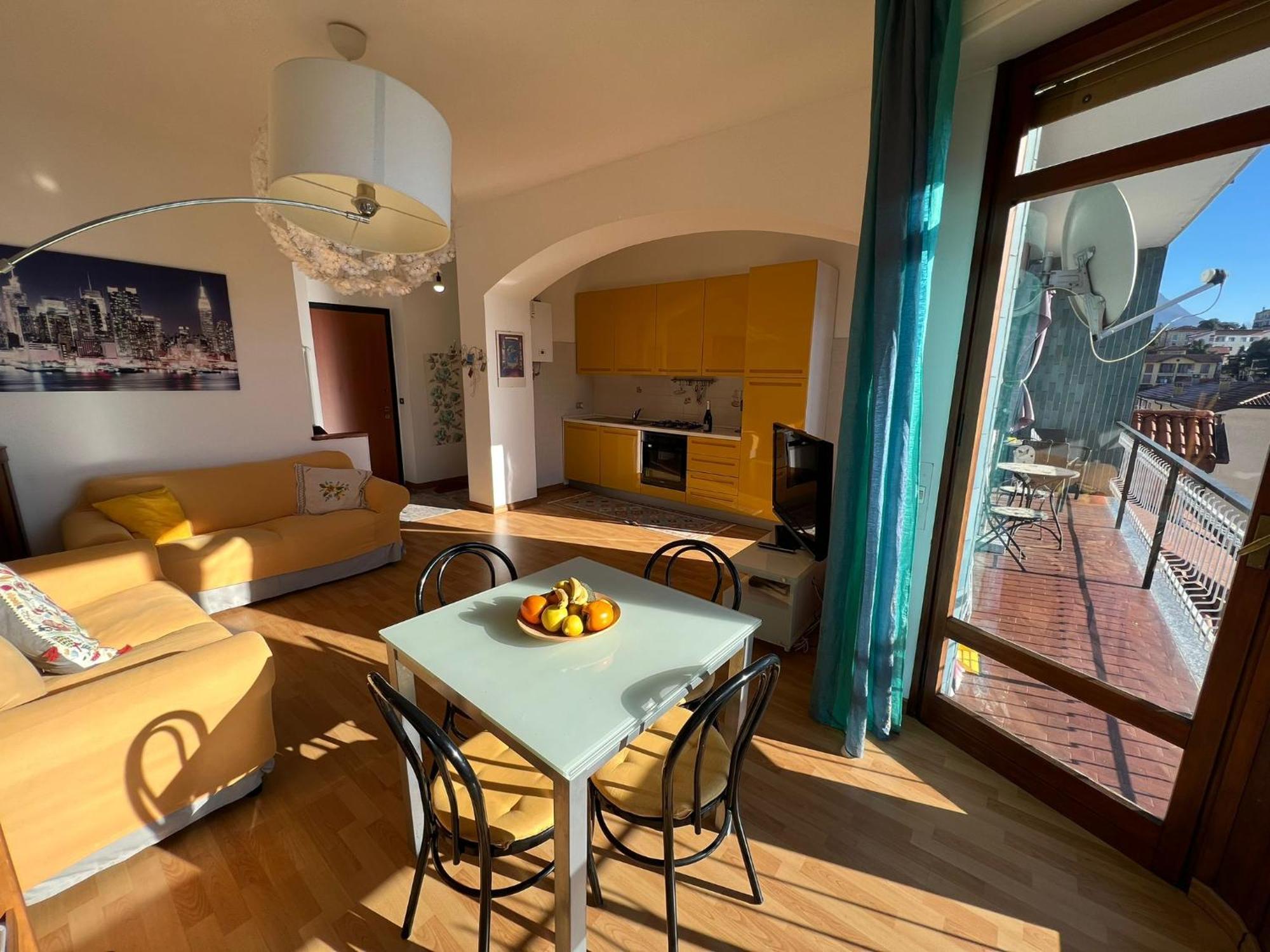 Giuse Apartment Verbania Exterior foto
